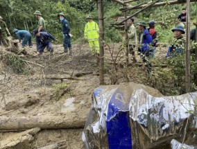 台风带来的洪水和山体滑坡导致越南死亡人数攀升至197人